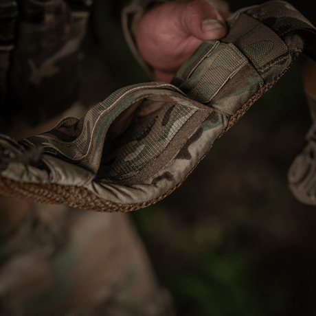 M-Tac War Belt ARMOR robustissa Cordura 500D:ssä ja MOLLE-webbingillä varusteiden kiinnitystä varten taistelutilanteessa.