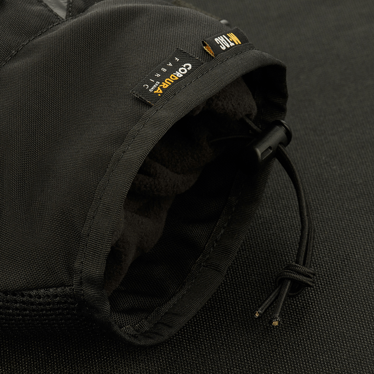 M-Tac taktinen käsilämmitin Elite Cordura- ja fleecevuorella kylmään säähän, eristetty G-Loft-teknologialla.