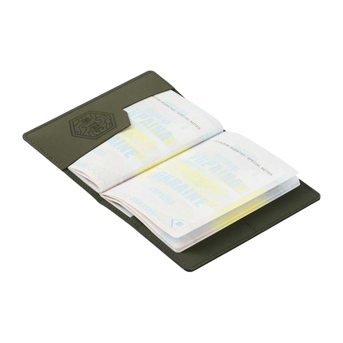 M‑Tac Pascover suojaa passia tyylikkäällä muotoilulla, tilaa muovikorteille, valmistettu kestävästä polymerikomposiitista. Ihanteellinen matkalle.