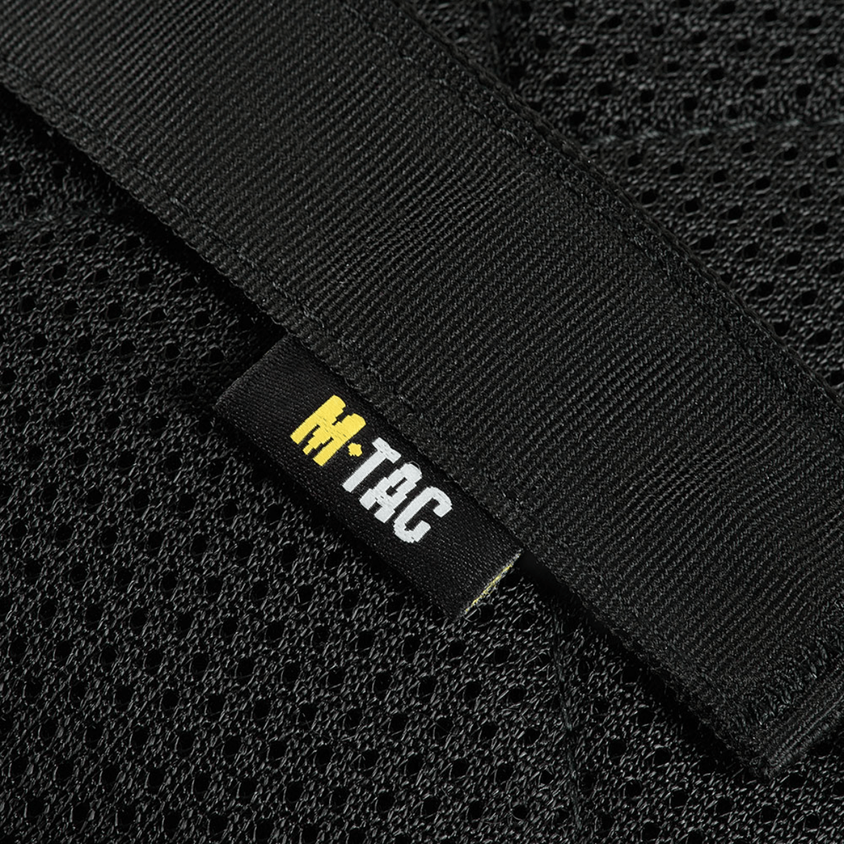 Yksityiskohtakuva M‑Tac Pocket Bag Elite HEX:stä kulutusta kestävässä materiaalissa ja YKK-vetoketjuilla, sopii EDC-varusteille.