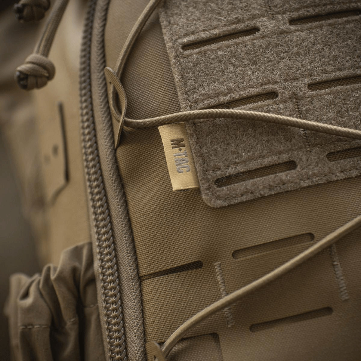 M-Tac STURM Elite -reppu MOLLE Laser Cut -etupaneelilla taktiseen käyttöön, valmistettu Cordura-materiaaleista.