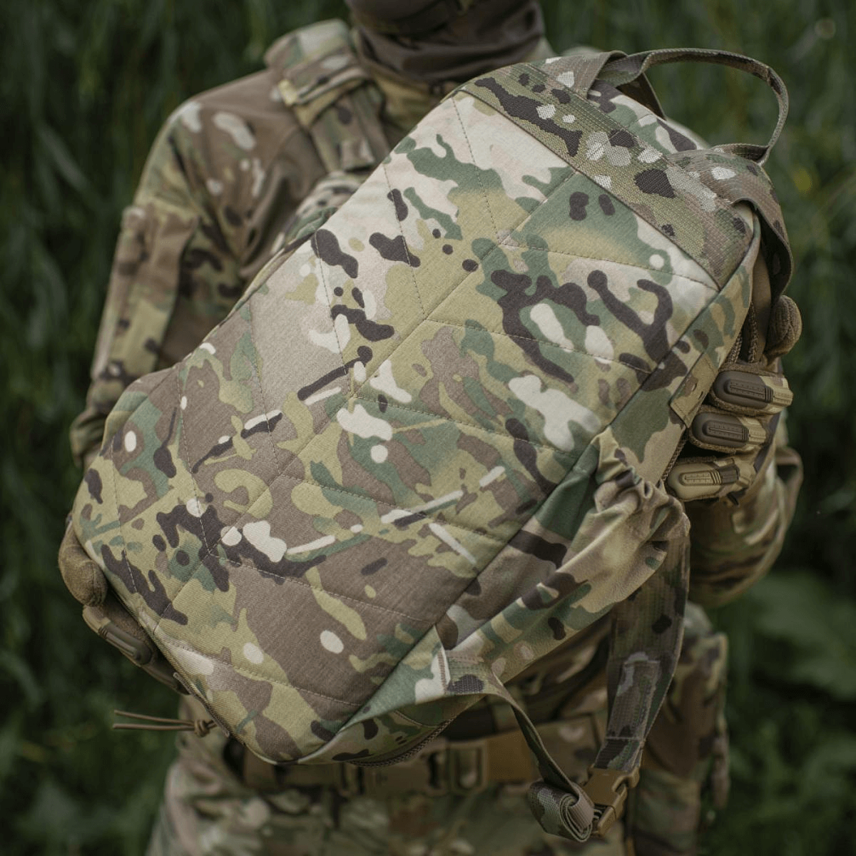 M-Tac STURM Elite -reppu 15L taktinen reppu camo-kuvioin Cordura-materiaalista, soveltuu lyhytaikaisiin kenttäoloihin ja varusteiden kuljetukseen.