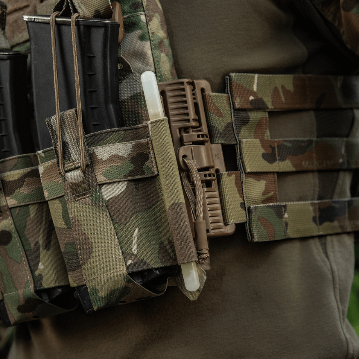 M-Tac etupaneeli Cuirass QRS Plate Carrier 3 lipasta elastisesta maastokuvioisesta materiaalista, NIJ-sertifiointi, galleria-asema 1.