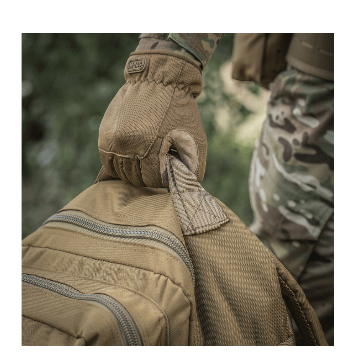 M-Tac Large Assault Pack -reppu MOLLE-järjestelmällä ja säädettävillä remmeillä, sopii kaupunkikäyttöön ja lyhyille retkille.