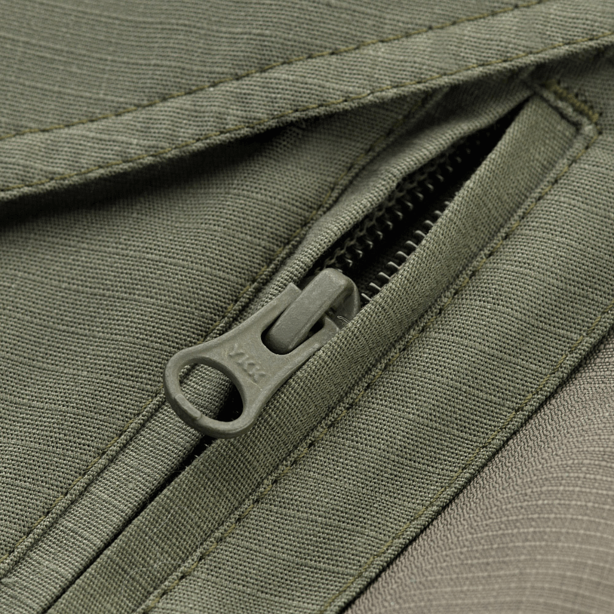 M-Tac Shorts Aggressor Gen.II Flex -kiinnitys veden- ja lianhylkivästä ripstop-materiaalista.