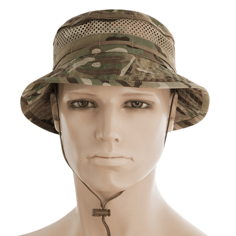 M-Tac Panama-hattu Net Elite NYCO multicamissa, verkkopaneelit ja nauhattu reuna, näytetty galleria-asemassa 1 mallinuken päässä.
