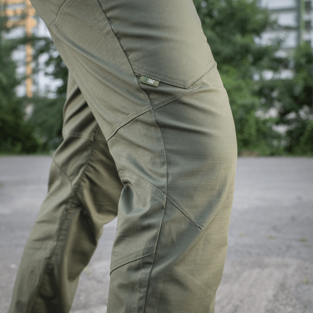 M-Tac Tactical Bukser Patrol Gen II Flex vihreä, sopiva ulkoiluun. Taktisia yksityiskohtia mukavuuteen ja toiminnallisuuteen.