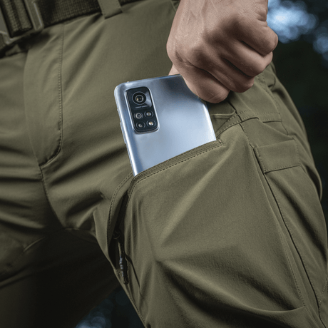 M-Tac Rubicon Flex modernilla cargo-taskulla ja puhelimella, joustavat housut vapaa-aikaan ja aktiviteetteihin, valmistettu stretch-kankaasta.