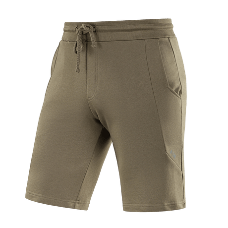 M-Tac Shorts Casual Fit Cotton oliivinvihreänä, sivutaskuilla ja kuminauhavyötäröllä, täydelliset kesäaktiviteetteihin.