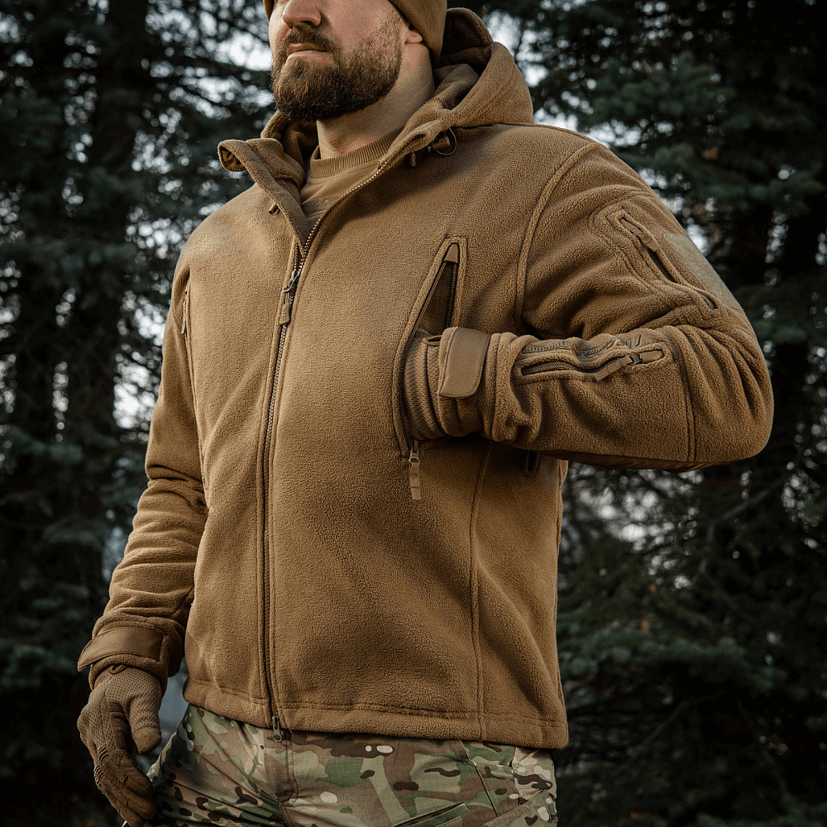 M-Tac Division Gen.II Windblock Fleecejakke suojaksi tuulelta ja kylmältä, täydellinen ulko- tai välikerrokseksi talvisäähän.