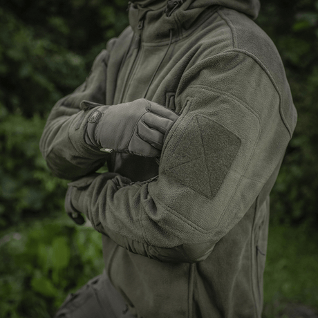 M-Tac Division Gen.II Windblock fleecetakki suojaa tuulelta ja kylmältä, sopii päällyskerrokseksi tai eristäväksi välikerrokseksi talvella.