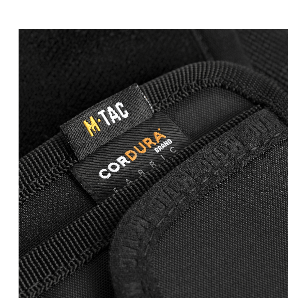 M-Tac Patch Panel Elite Large valmistettu kestävästä 1000D CORDURA®:sta, Velcro-loop -paneeli merkeille.