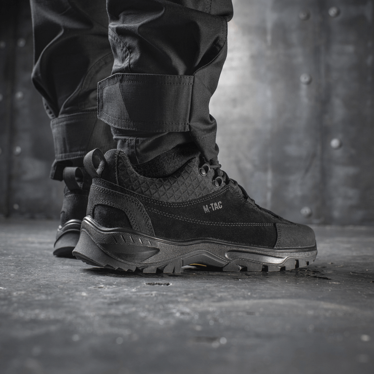M-Tac Tactical Sneakers Patrol R Vent, trekkingiin ja ulkoiluun; kestävä nahka ja hengittävät 3D-mesh-paneelit.