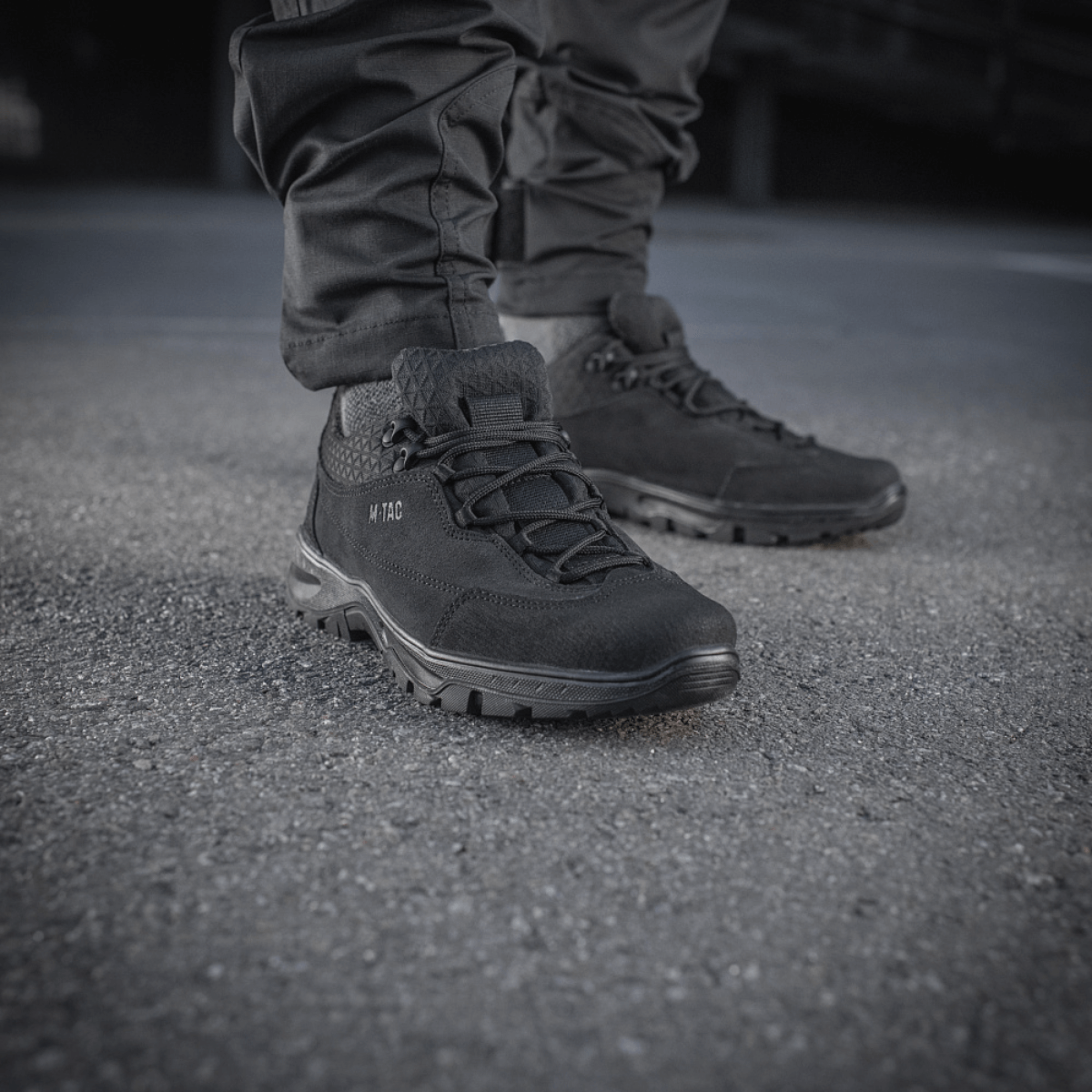 M-Tac Tactical Sneakers Patrol R Vent trekkingiin ja ulkoiluun, kestävä nahkarakenne hengittävillä 3D-mesh-osiolla.