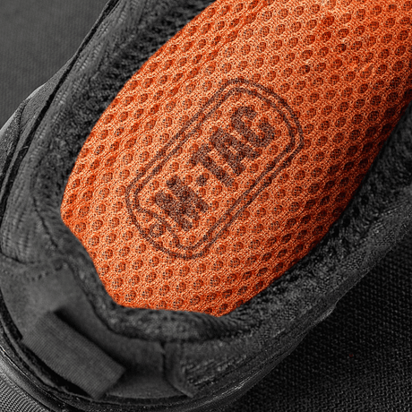 Sisäkuva M-Tac Tactical Sneakers Patrol R Ventistä: oranssi hengittävä 3D-mesh-sisäpohja maksimaaliseen mukavuuteen.
