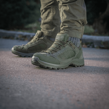 Tactical Sneakers Demi-Season – kevyt ja mukava, aitonahkaa ja Corduraa retkeilyyn, kumavahvistettu kärki ja kantapää.