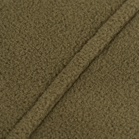 Lähikuva M-Tac Delta Polartec -fleece-takin kankaasta; valmistettu Polartec® Micro Series -fleecestä 100 % polyesteristä.