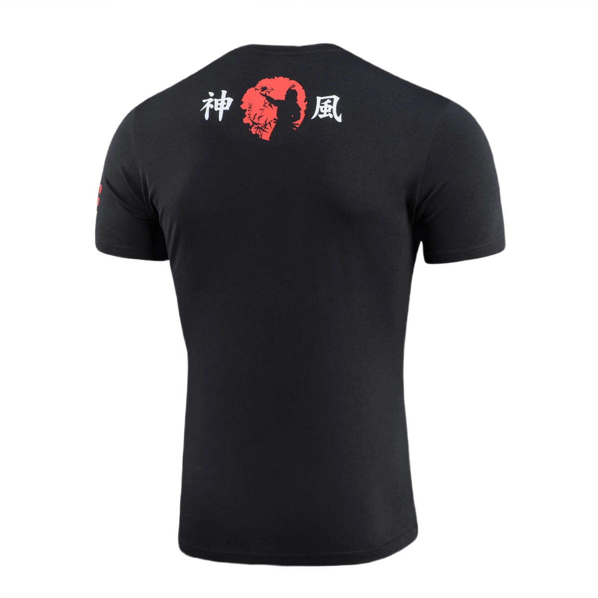 M-Tac T-Shirt Kamikaze Spirit, musta t-paita punaisella selkäpainatuksella, suunnattu FPV-operaattoreille, valmistettu puuvillasta ja elastaanista.