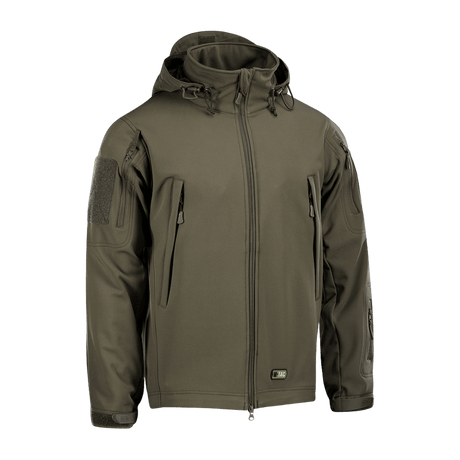 M-Tac Soft Shell -takki sisäisellä polyuretaanikalvolla ja fleece-vuorella huonoa säätä vastaan. Tuuli- ja vesihylkivä takki oliivinvärisenä.