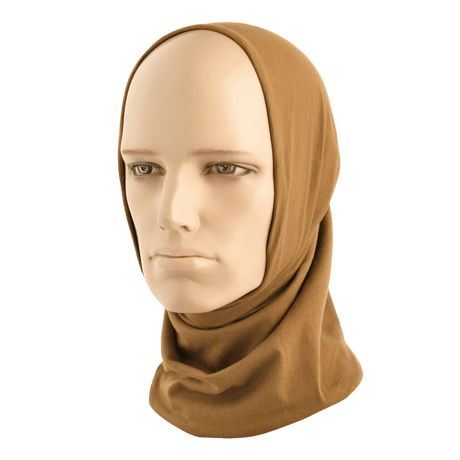 M-Tac Bomuld Tube Scarf balaclavana mannekiinilla, monikäyttöinen 100% puuvillainen asuste, sopiva aktiiviseen vapaa-aikaan ja taktiseen käyttöön.
