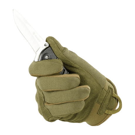 M-Tac Assault Tactical Mk.5 säädettävällä velcro-kiinnityksellä, kädessä veitsi. Vihreä käsine taktiseen käyttöön.