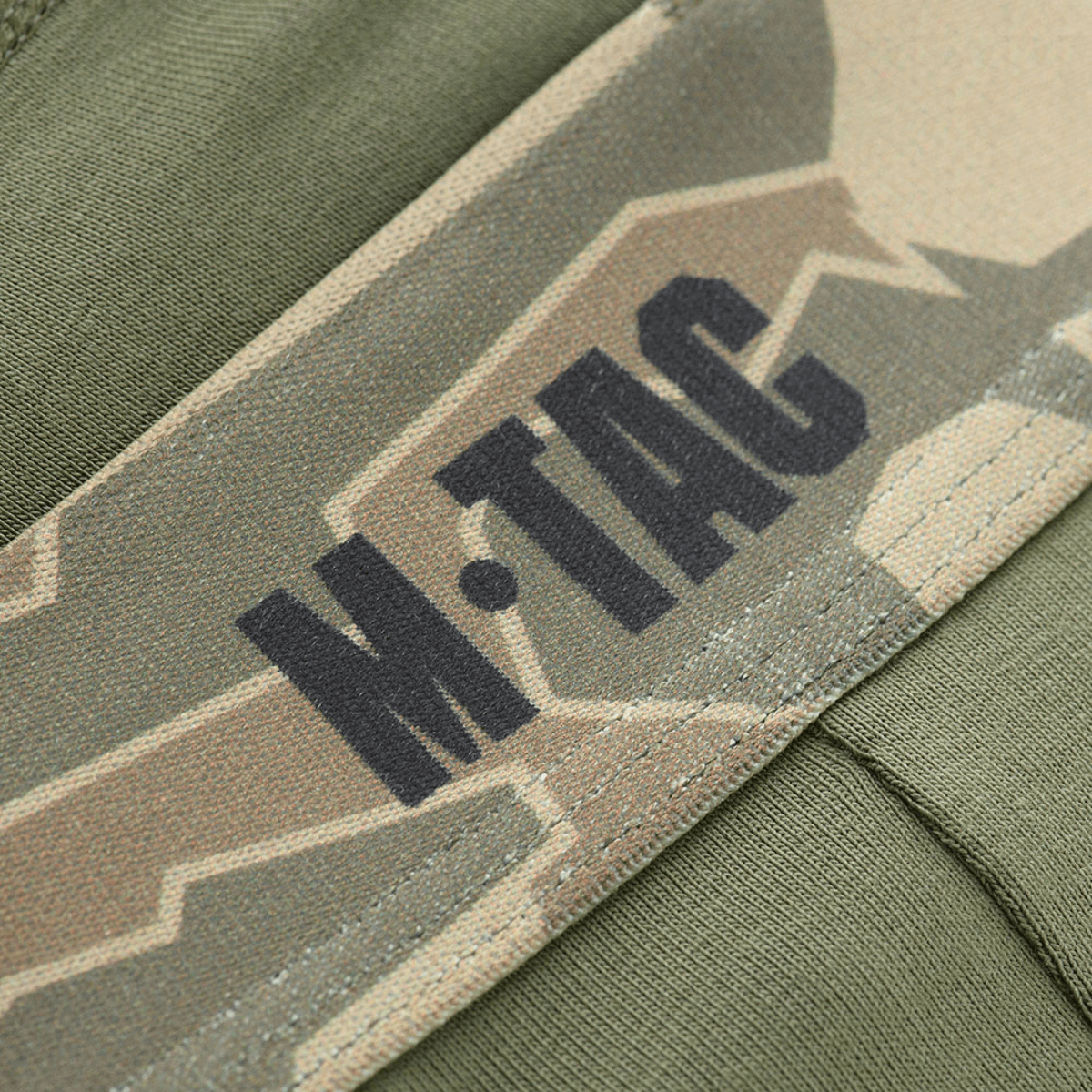 M-Tac Herre Boxer 93/7 kamuflaasidetaljilla ja mukavalla vyötärökuminauhalla, suunniteltu mukavuuteen ja kestävyyteen.