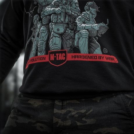 M-Tac Hoodie Freedom sotilasmallisella designilla ja MagnaColours®-painatuksella, sopii ulkoiluun. Puuvillaa ja elastaania joustavuuteen.