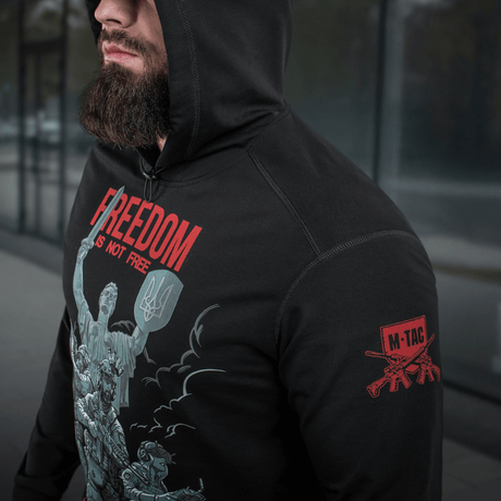 M-Tac Hoodie Freedom sotilasaiheisella designilla ja premium MagnaColours® -printillä, sopii arkeen ja ulkoiluun.