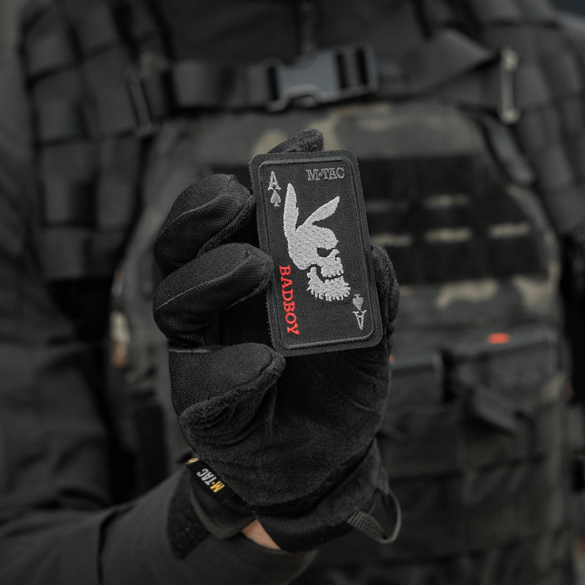M-Tac Patch Bad Boy (Broderi) Cordura 500D:ssä, jäniksen kallo, Ace of Spades -motiivi, kiinnitetään Velcrolla, symboloi rohkeutta ja vapautta.