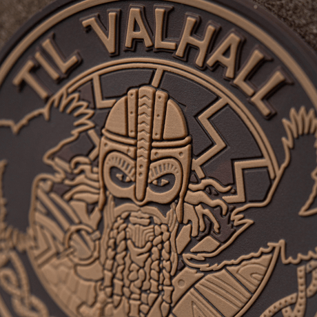 M-Tac Patch Til Valhall PVC kunnioittaa norjalaisia sotilaita 3D-muotoilulla PVC-materiaalissa, sopii univormuun tai laukkuun, halkaisija 80 mm, Velcro-takapuoli.