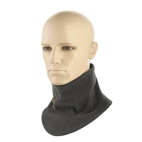 M-Tac Polartec Anatomic Tube Scarf mallinuken päällä, monikäyttöinen huivi suojaa kylmältä, valmistettu Polartec® Micro Series -fleecestä.