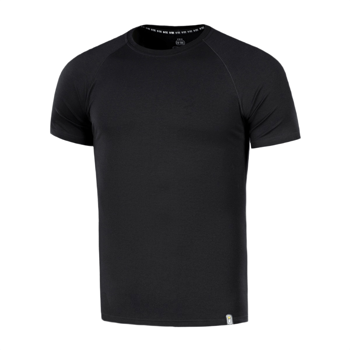 M-Tac Raglan T-paita 93/7 musta, 93 % puuvillaa ja 7 % elastaania, raglan-hihat.