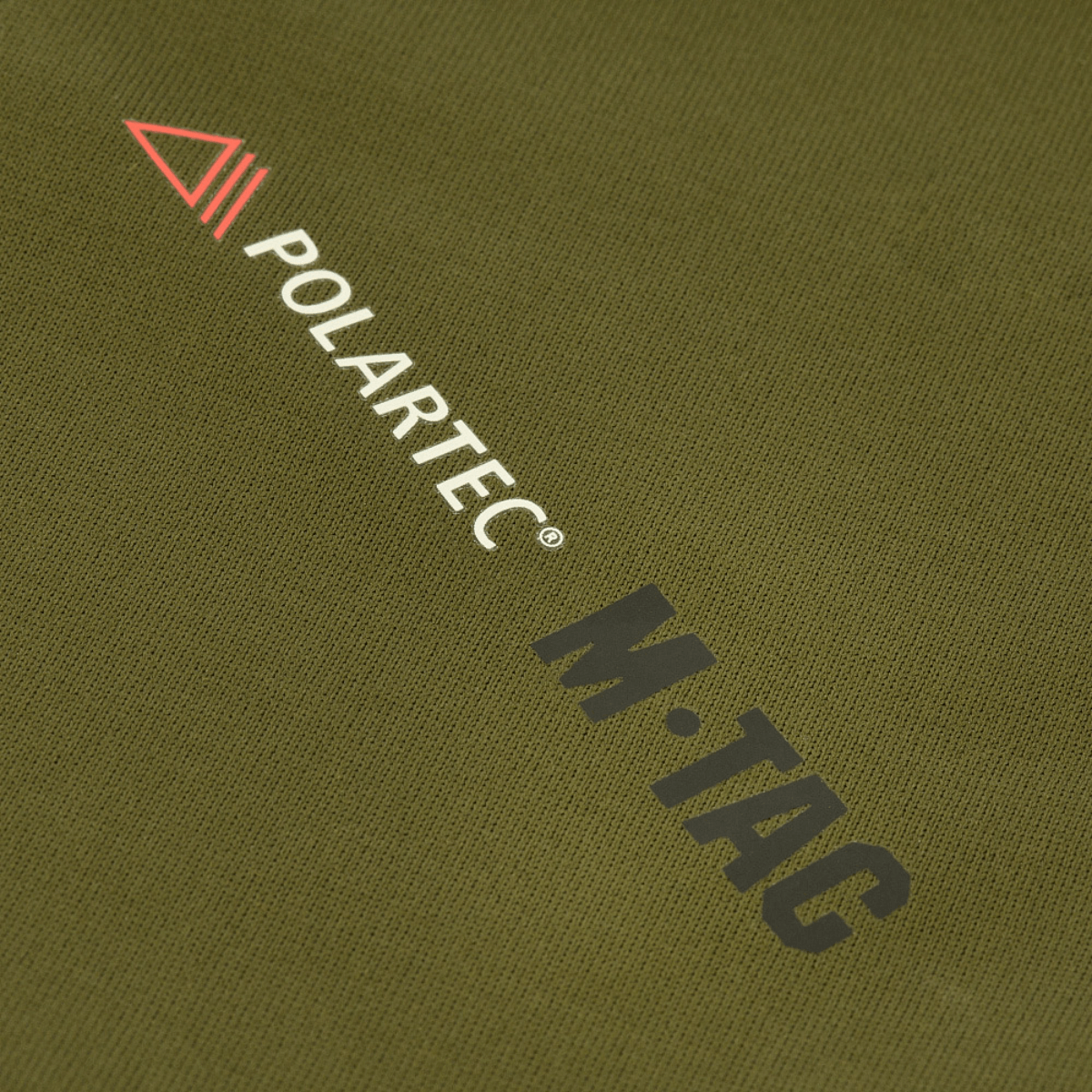 M-Tac Sweater-Ninja-Balaclava Premium Polartec® Power Dry -materiaalista, korostaa mukavuutta ja kosteudenhallintaa.
