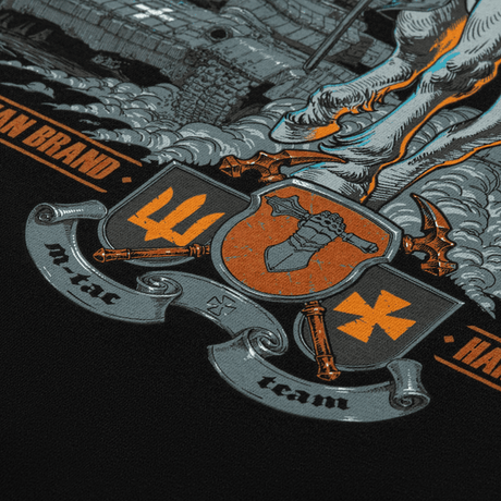 M-Tac T-Shirt Steel Knight -printti ritari- ja panssarivaunusymboliikalla.