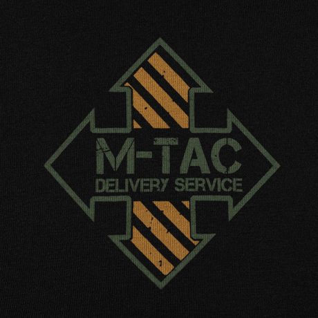 M-Tac T-Shirt Delivery Service -logo nuolikuvioinnilla, painettuna mustalle taustalle.