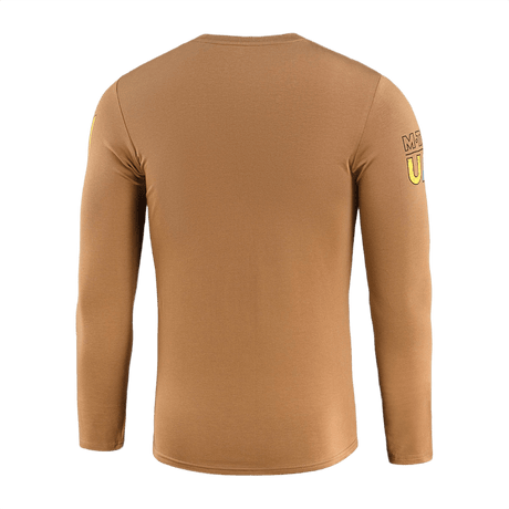 M-Tac T-paita UA Side pitkähiha ruskea, takakuva, mukava ja joustava malli, korostaa vartalon muotoja.