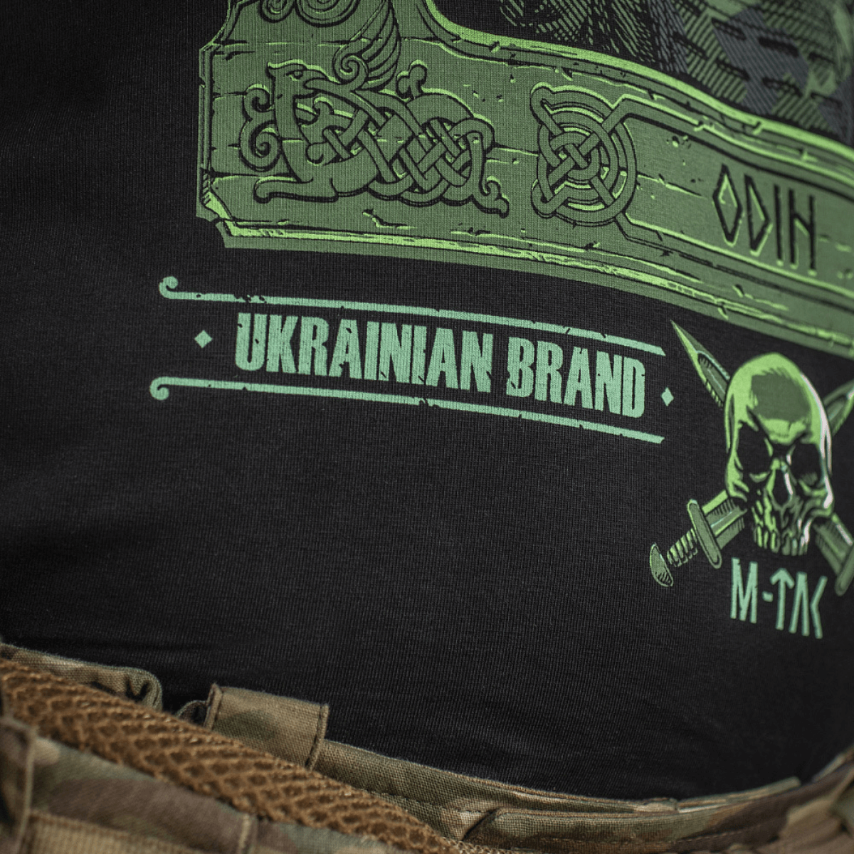 M-Tac T-Shirt Night Vision, Odin-painatus, taisteluteeman kuva ja "Valhalla Calling" -slogan, pehmeä puuvillasekoite, ukrainalainen merkki.