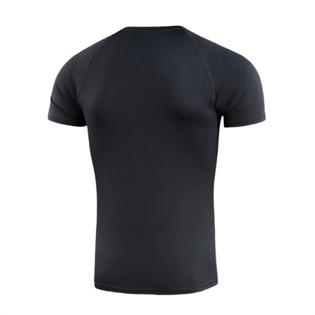 M-Tac T-paita Ultra Light Polartec musta, suunniteltu taktiseen ja urheilukäyttöön, kevyt ja hikiä siirtävä maksimaaliseen mukavuuteen.