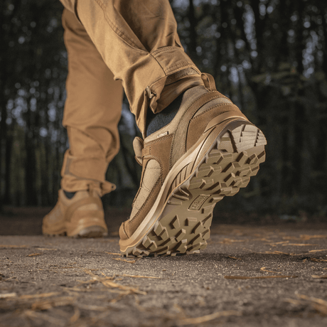 Tactical Sneakers Demi-Season – Kevyt ja mukava trekkingiin, polkujuoksuun ja ulkoiluun, luonnonnahka ja Cordura.