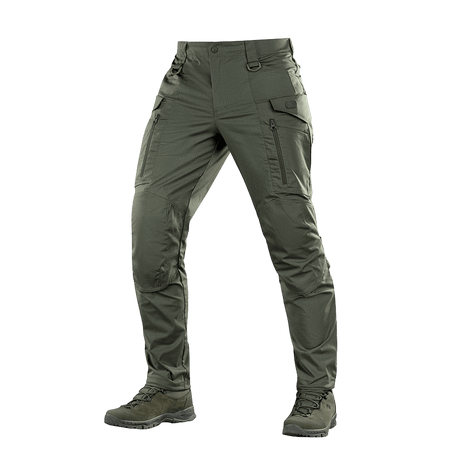 M-tac taktiset housut Conquistador Gen. I Flex kestävästä polycotton Rip-stop Flex -kankaasta ulkoaktiviteetteihin ja harjoitteluun.