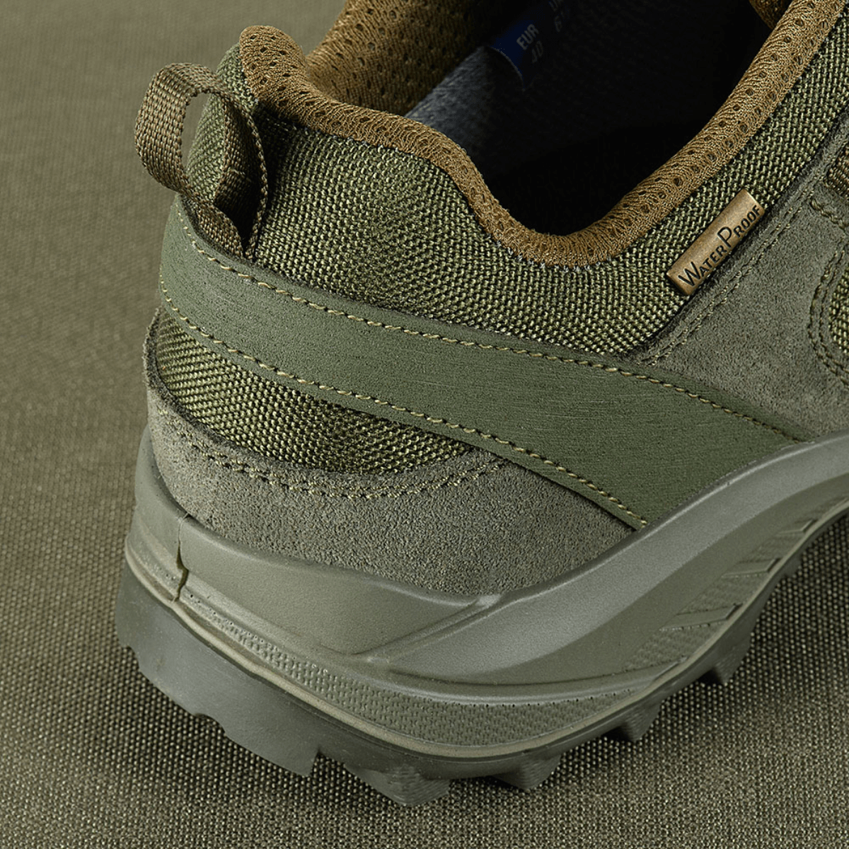 Tactical Sneakers Demi-Season – Kevyt ja mukava, takaosa M-Tac tennareista luonnonnahalla ja kumivahvistetulla kannalla.