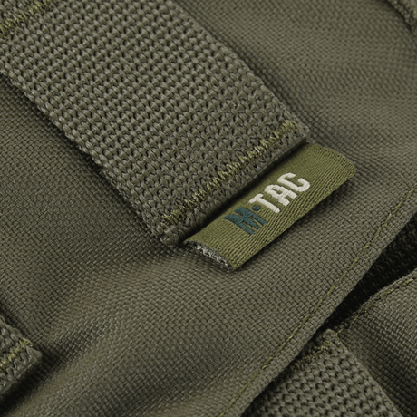 Lähikuva M-Tac War Belt ARMORista, valmistettu Cordura 500D:stä ja MIL-SPEC MOLLE-webbingillä taktisiin tarkoituksiin.