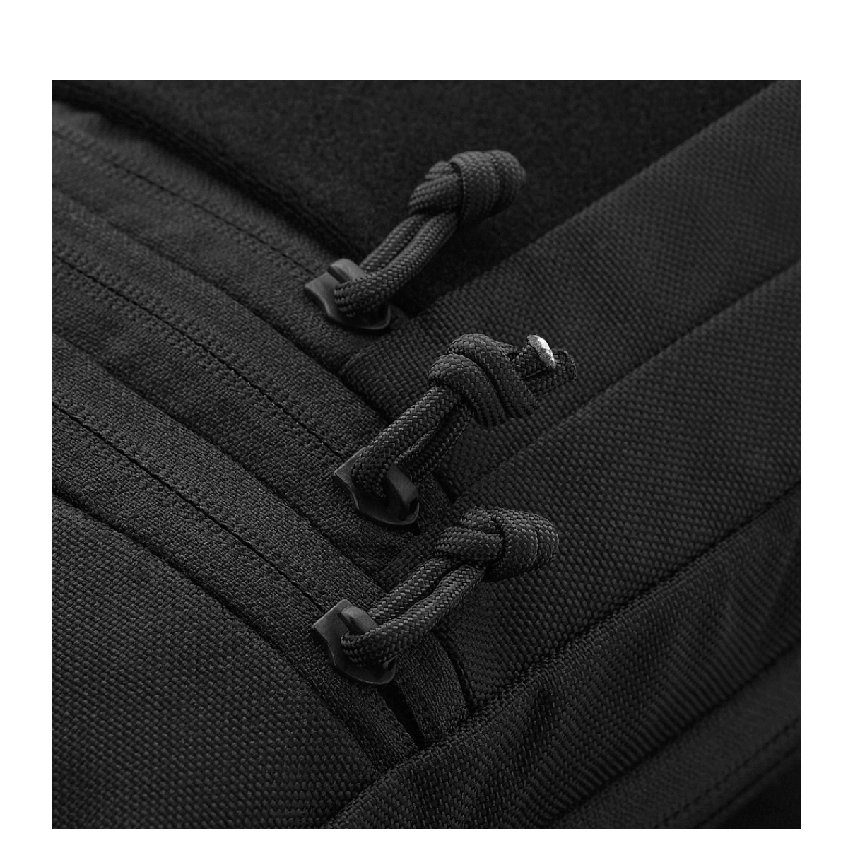 M-Tac Carry Sling Taske Elite Gen.IV, musta nylon, Velcro, fokus vahvoihin vetoketjenvetimiin ja kestävään materiaaliin, galleria, positio 1