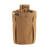 M-Tac Mag Drop Pouch Elite käytössä, suunniteltu sokeaan lippaiden vaihtoon MOLLE-kiinnikkeillä ja pikavapautusjärjestelmällä.