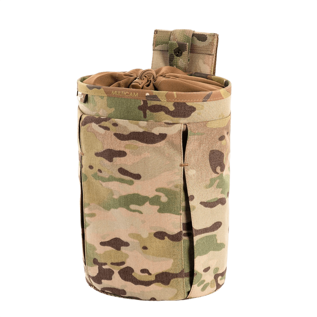 M-Tac Mag Drop Pouch Elite maastokuvioituna turvalliseen säilytykseen ja nopeaan lippaiden vaihtoon, sopii MOLLE-kiinnityksiin.