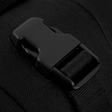 Lähikuva soljesta M-Tac Medical Pouch Elite Rip Off -taktisessa ensiapupussissa nopeaa pääsyä varten.