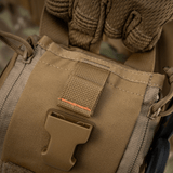M-Tac Medical Pouch Elite Rip Off kahvalla nopeaan avaukseen, beige taktinen ensiapupussi, lähikuva.