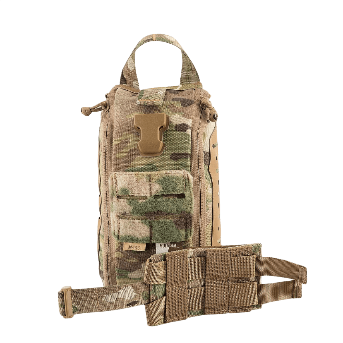 M-Tac Medical Pouch Elite Rip Off maastokuvioitu, sisältö selkeästi järjestetty nopeaa pääsyä varten hätätilanteissa.