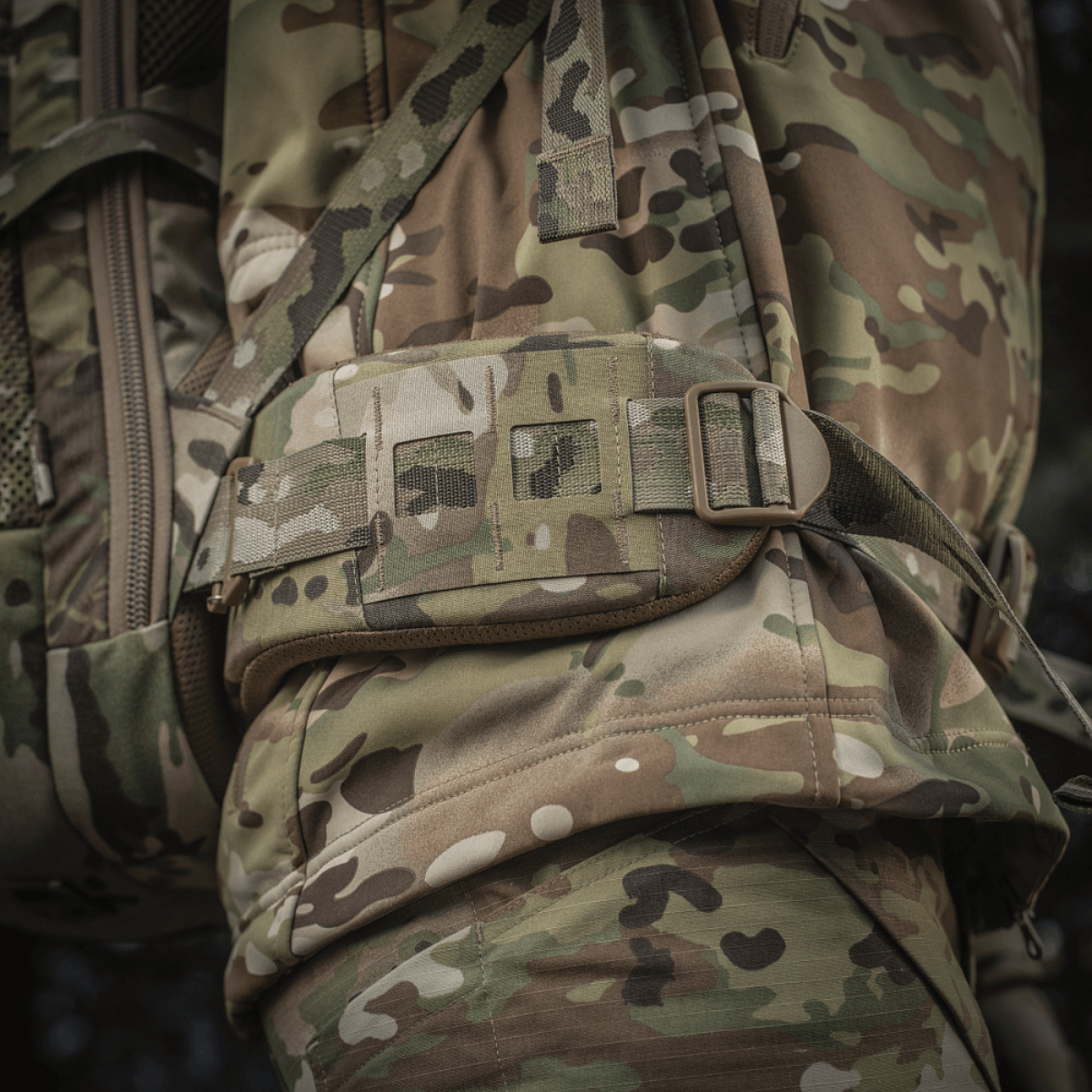 M-Tac Rygsæk Large Gen.III Elite camouflagemallilla ja kestävä Cordura 500D, ihanteellinen taktiseen käyttöön ja varusteiden kuljetukseen.