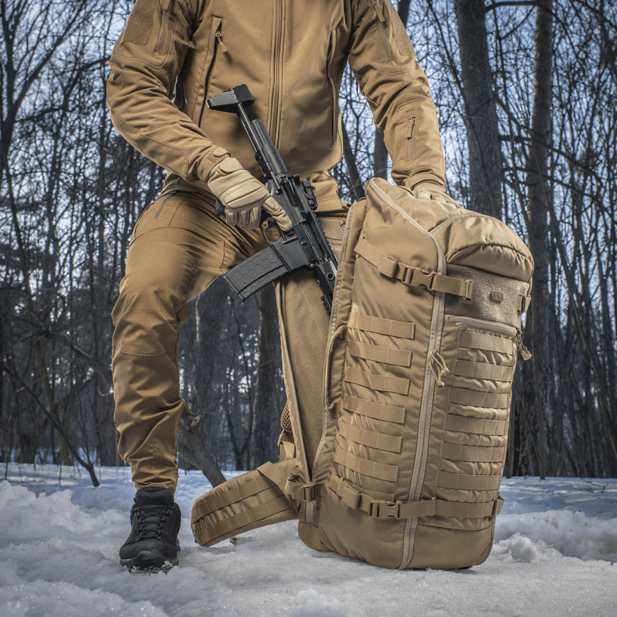 M-Tac Rygsæk Gen.II Elite Large, ulkona siistillä muotoilulla ja asenkantajalla, valmistettu kestävästä Cordura-materiaalista.